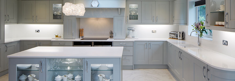 Panoramic view of a modern kitchen by Inline Kitchens